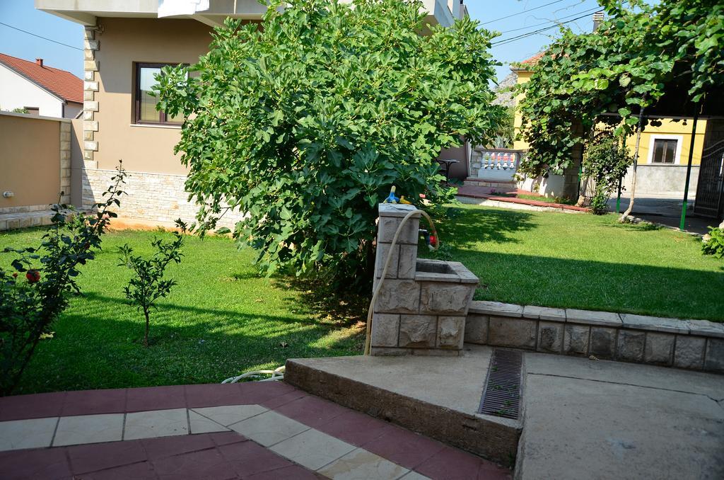 Apartments Leo Требинє Номер фото