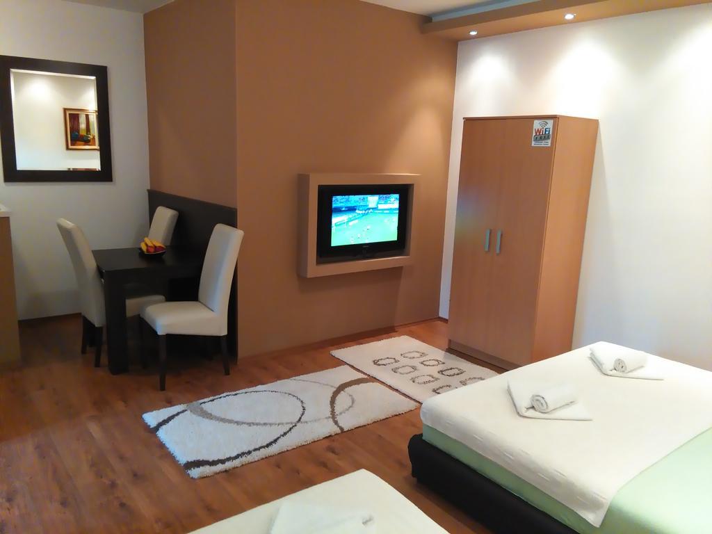 Apartments Leo Требинє Номер фото