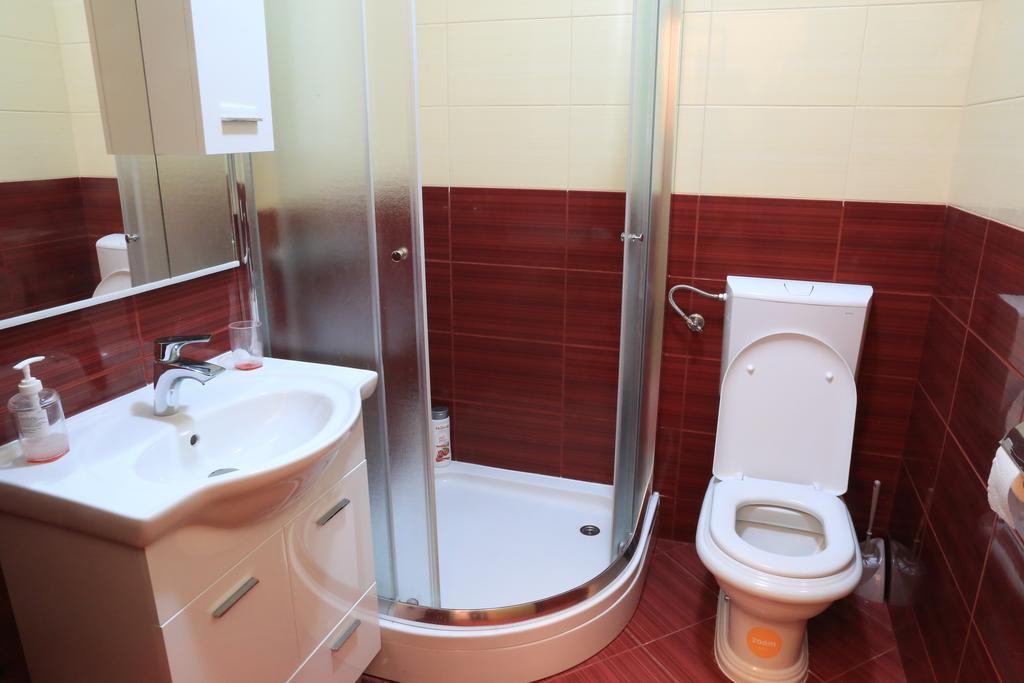 Apartments Leo Требинє Екстер'єр фото